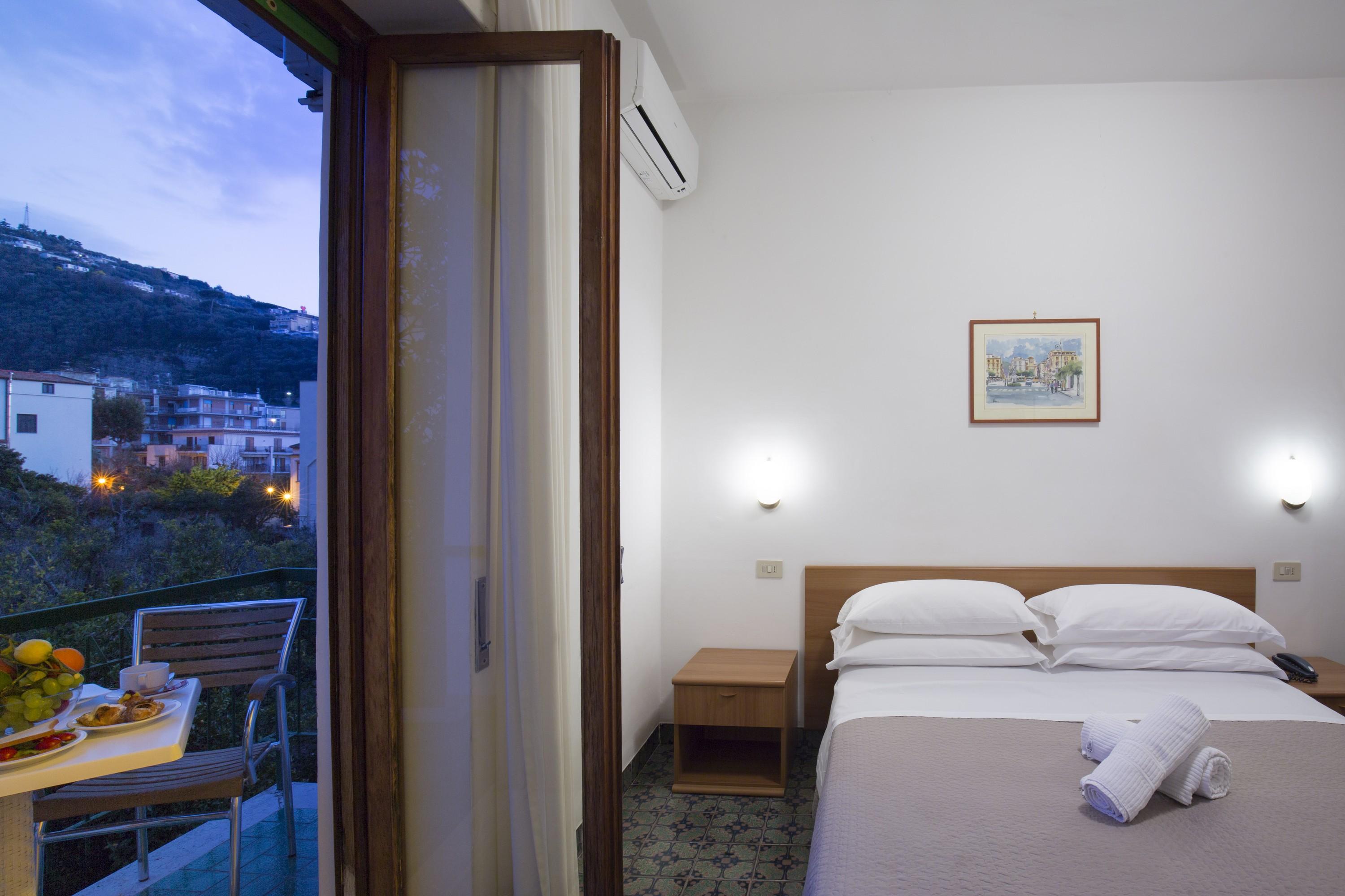 Hotel Angelina Sant'Agnello Bagian luar foto